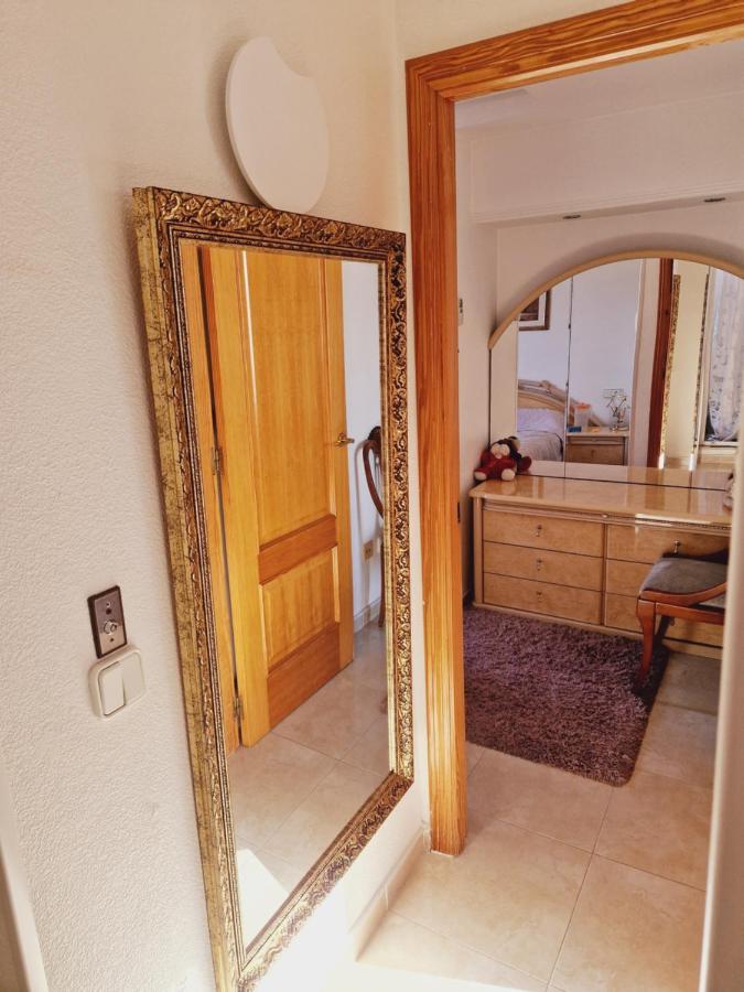Magnifico Chalet Adosado En Torrevieja, Alicante. Eksteriør billede
