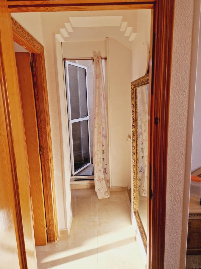 Magnifico Chalet Adosado En Torrevieja, Alicante. Eksteriør billede